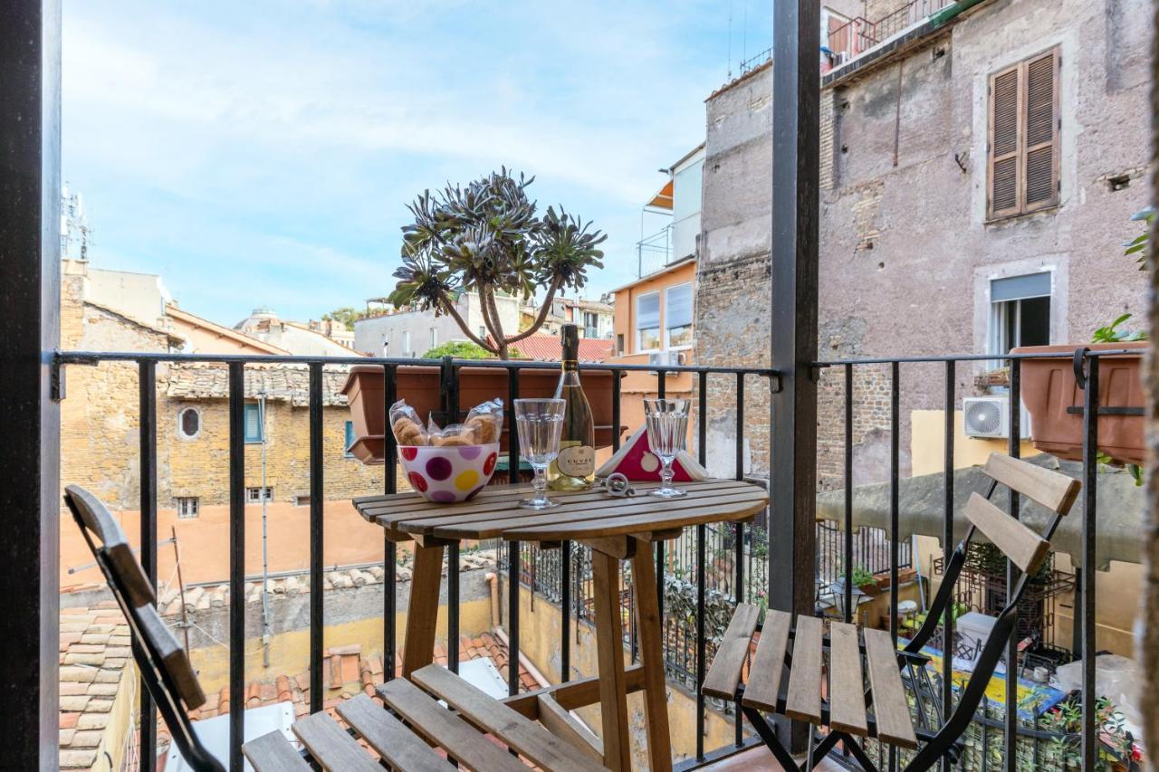 Trastevere House With Balcony,Quiet New Rome Exterior photo